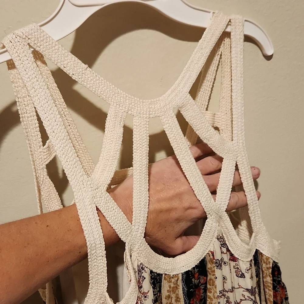 ❤️ NWT! ENTRO CROCHET STRAP BOHO MINI DRESS, MEDIUM - Picture 6 of 7